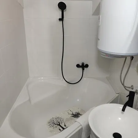 Apartman Stan Na Dan Kolobara *